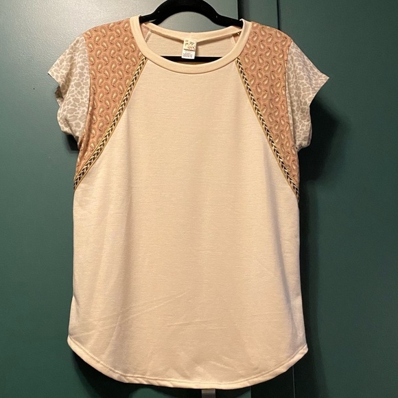 7th Roy Tops - 7th Roy, Leopard and Paisley Top, M